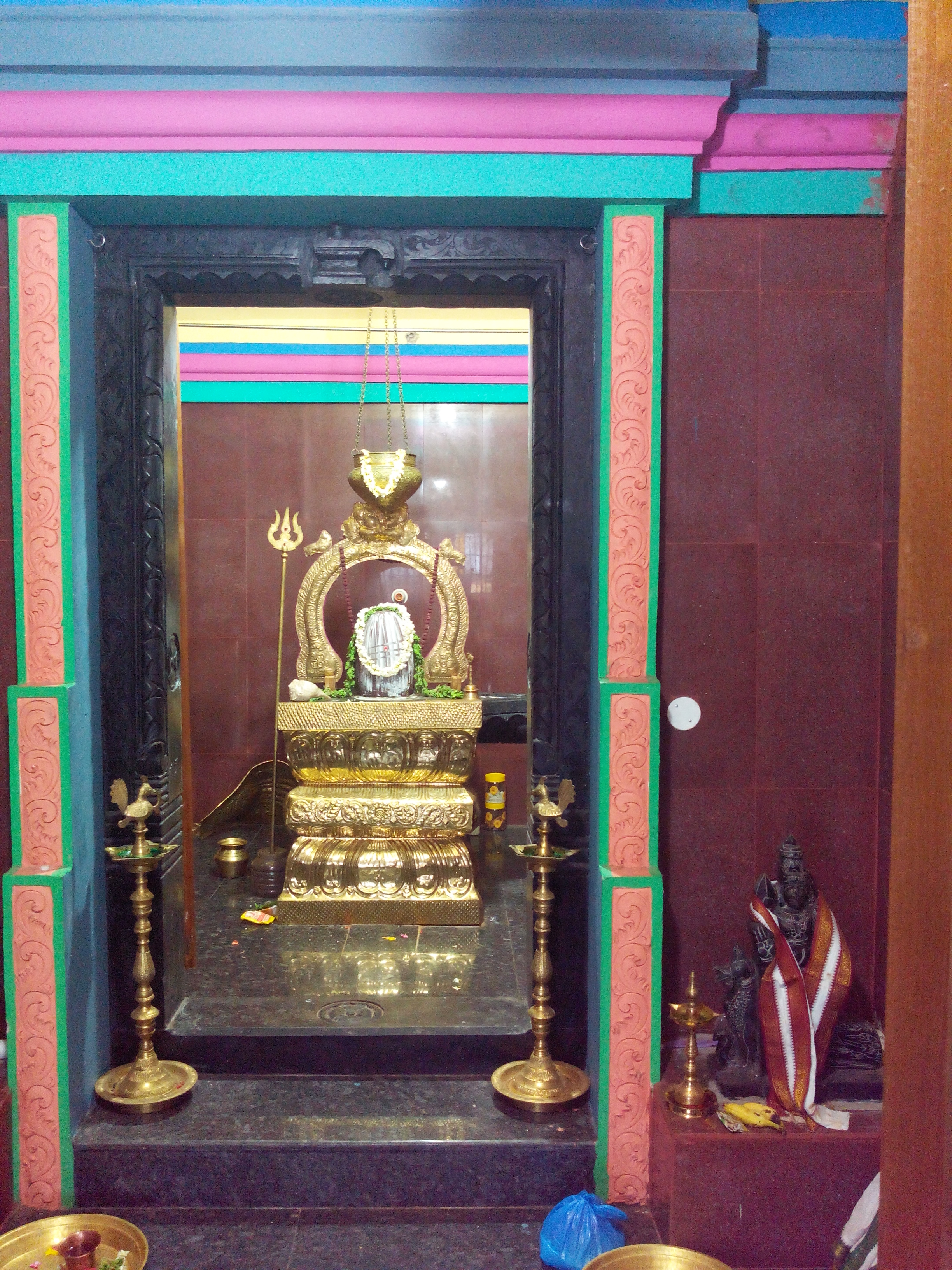 Putlacheruvu Siva Temple